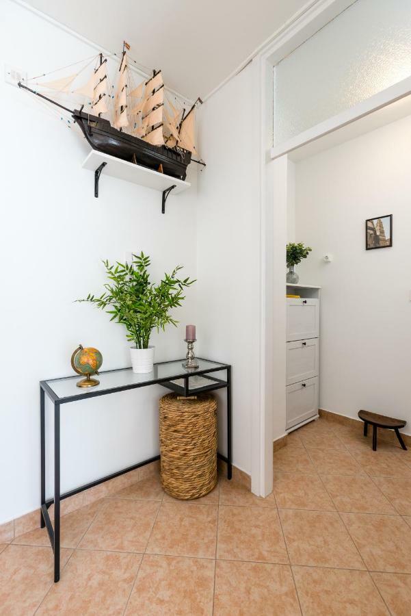Apartment Romana With A Spacious Terrace Split Luaran gambar