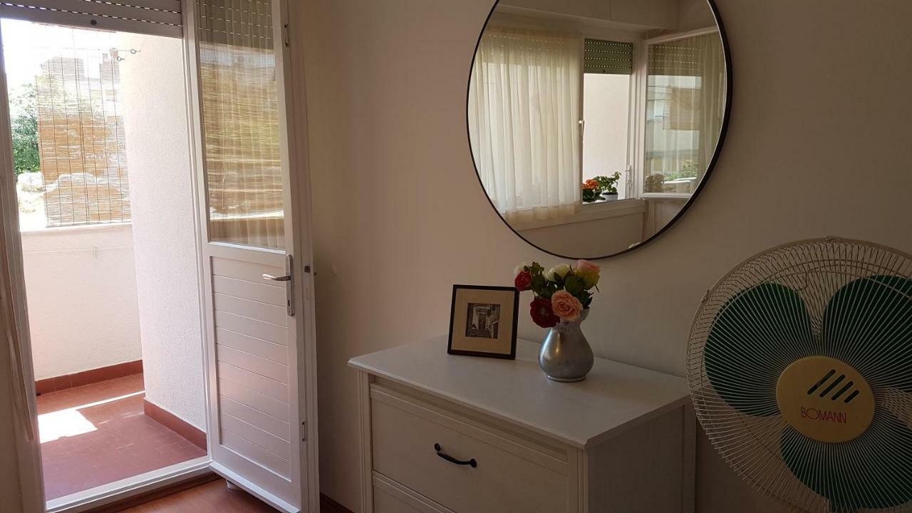 Apartment Romana With A Spacious Terrace Split Luaran gambar